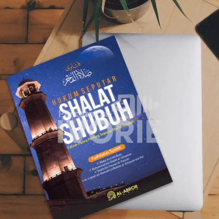 Cover buku tentang shalat Shubuh